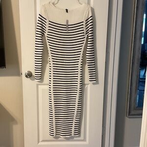 White House Black Market Body Con Dress